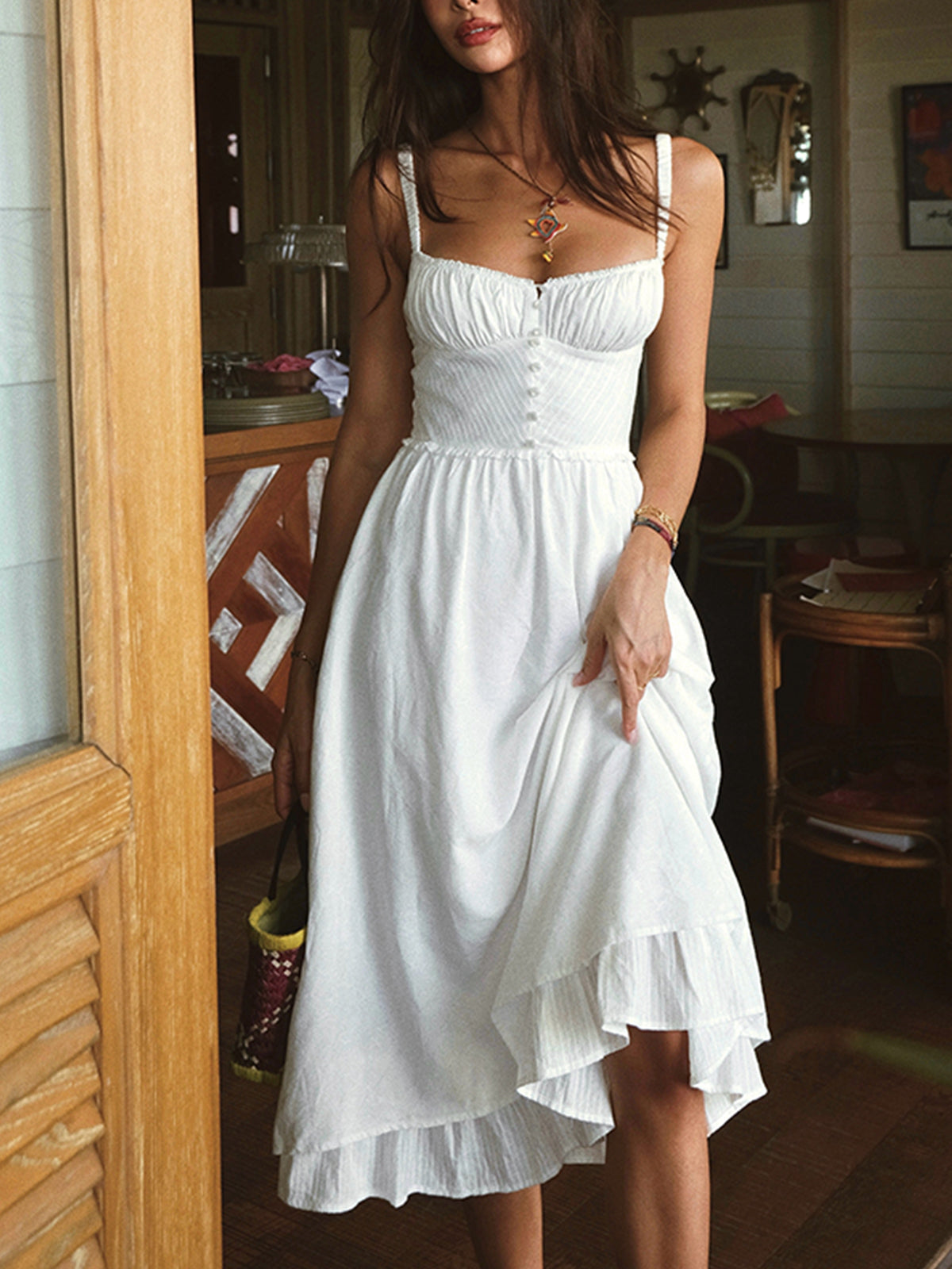 Schlichtes Cami-Midikleid mit Rüschensaum von Ranet