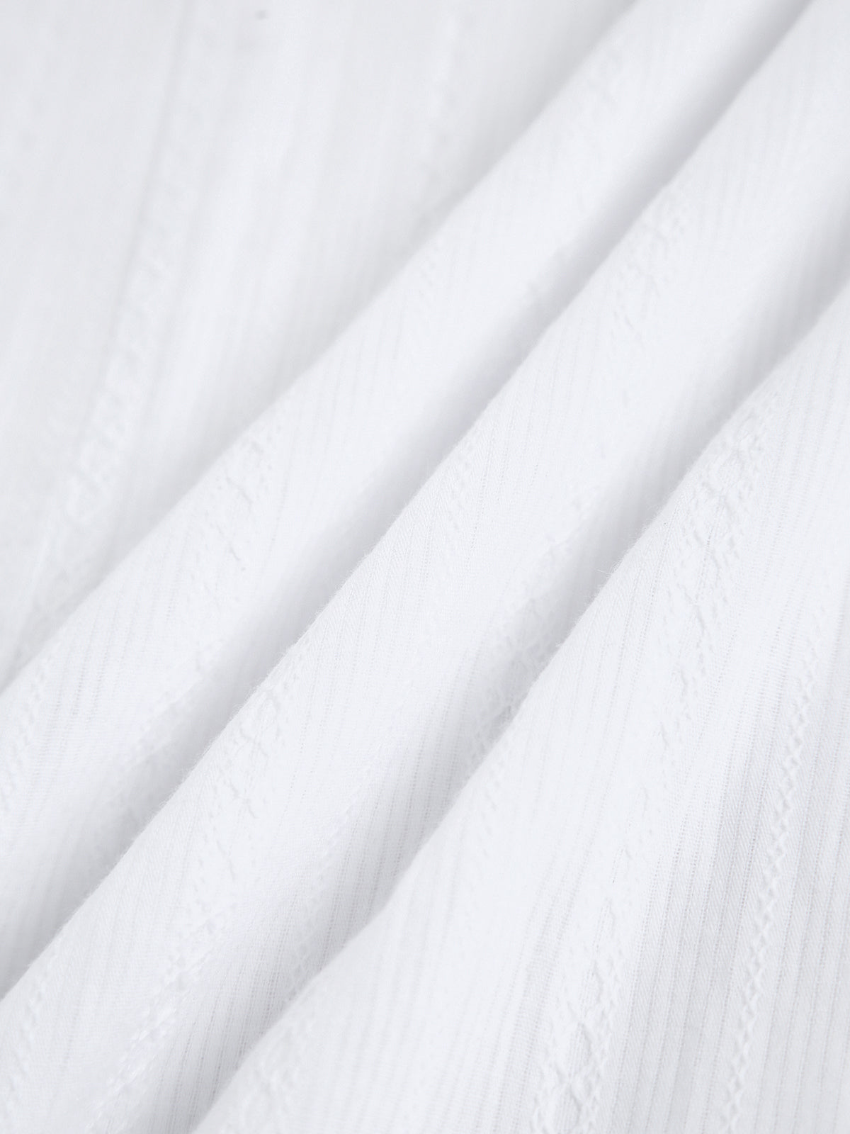 Halbtransparentes, kurzes Kleid „Maveth“ aus reiner Baumwolle mit offenem Rücken