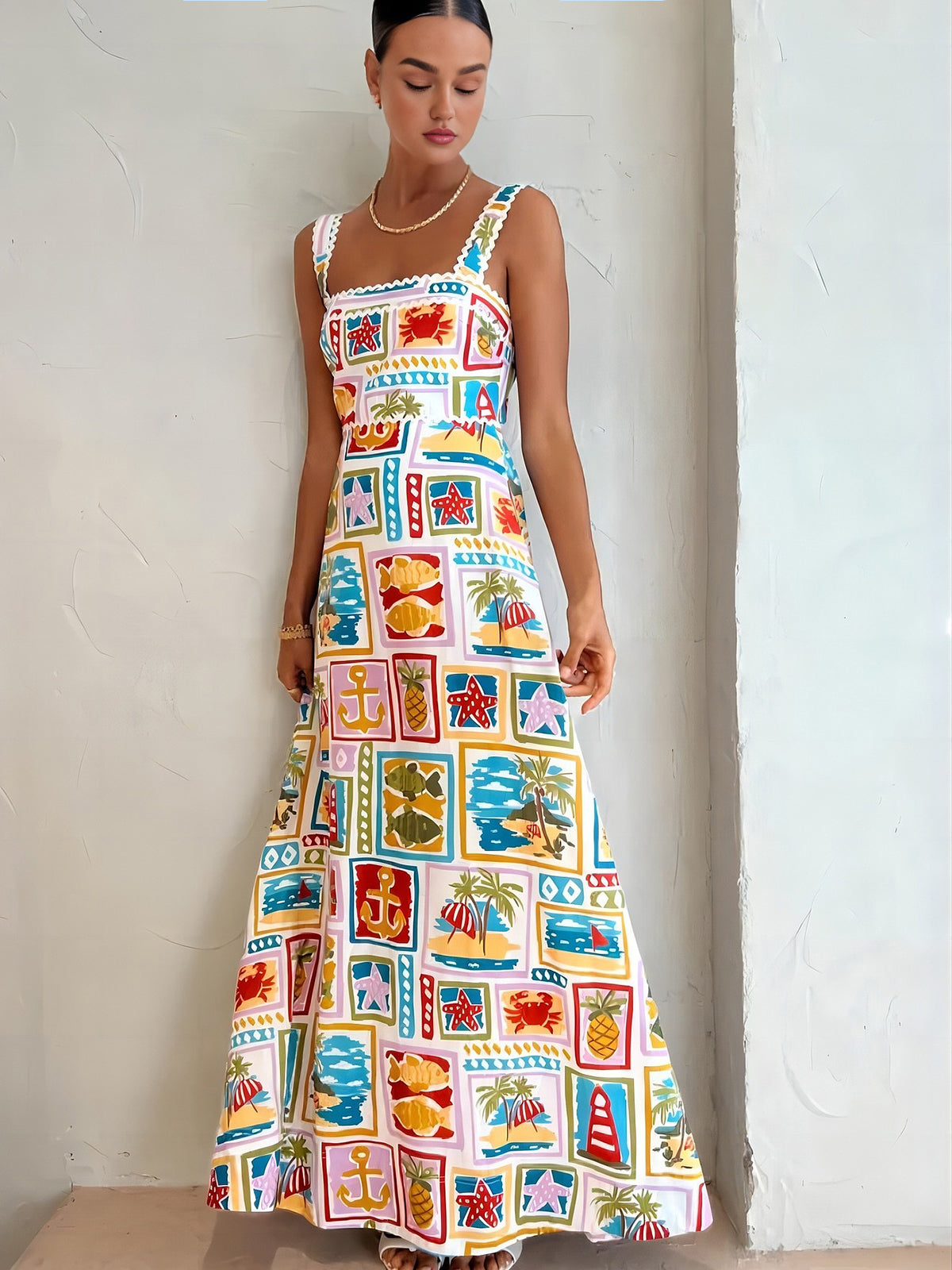 Langes, ärmelloses Kleid mit Graffiti-Print von Lucel