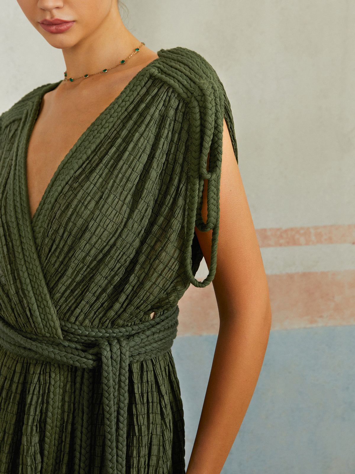 Radisilk – Lässiges, plissiertes, langes Kleid mit Gürtel