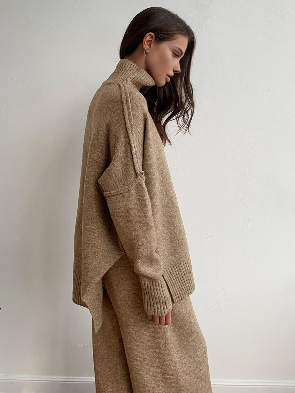 Women’s Knit Pants Set – Plain Turtleneck Sweater & Trousers