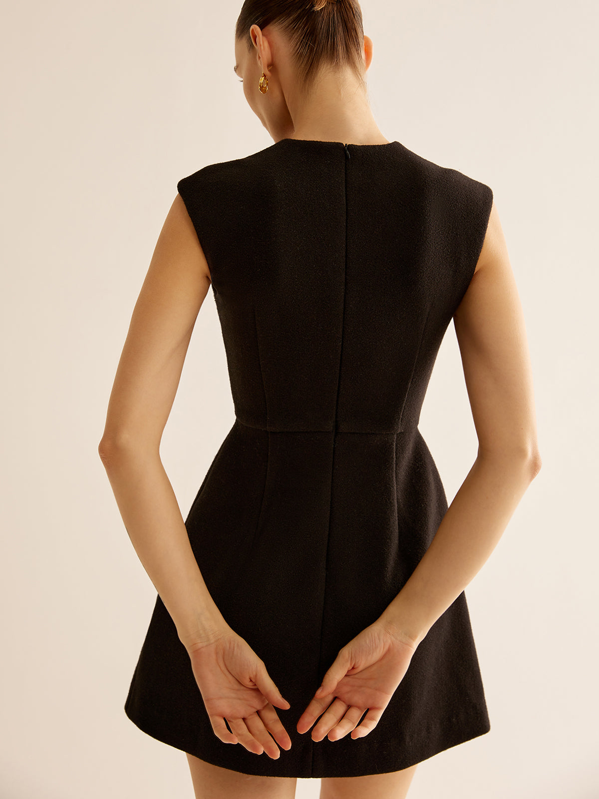Pandra Tank-Kleid mit Reißverschluss und Metalldekor