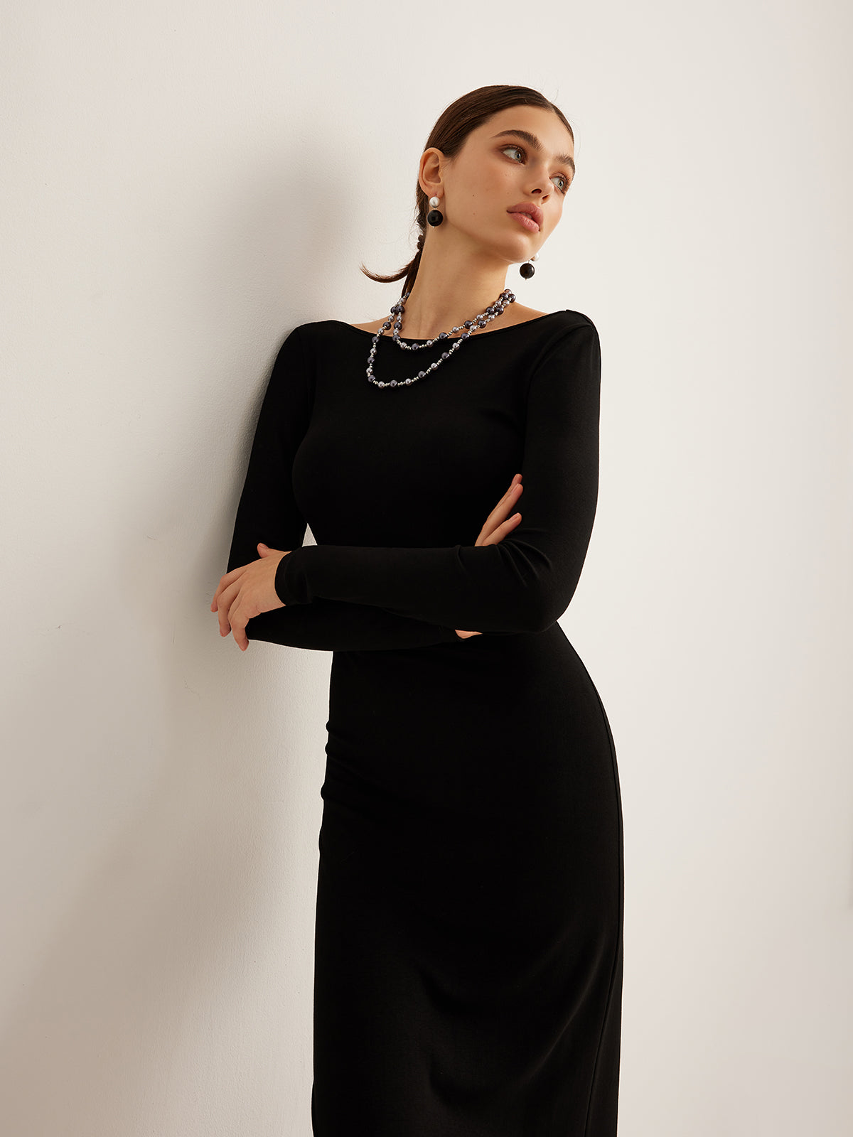 Iridfire Bow Open Back Knit Dress