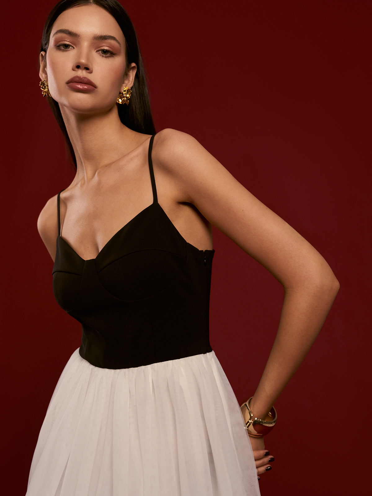 Zweifarbiges Camisole-Kleid aus Netzstoff „Radiglow“