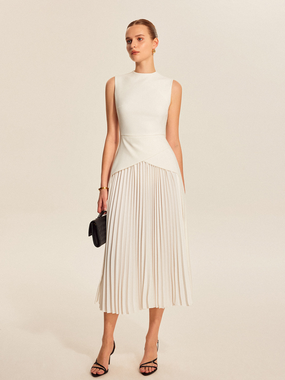 Ärmelloses Plisseekleid Lirel