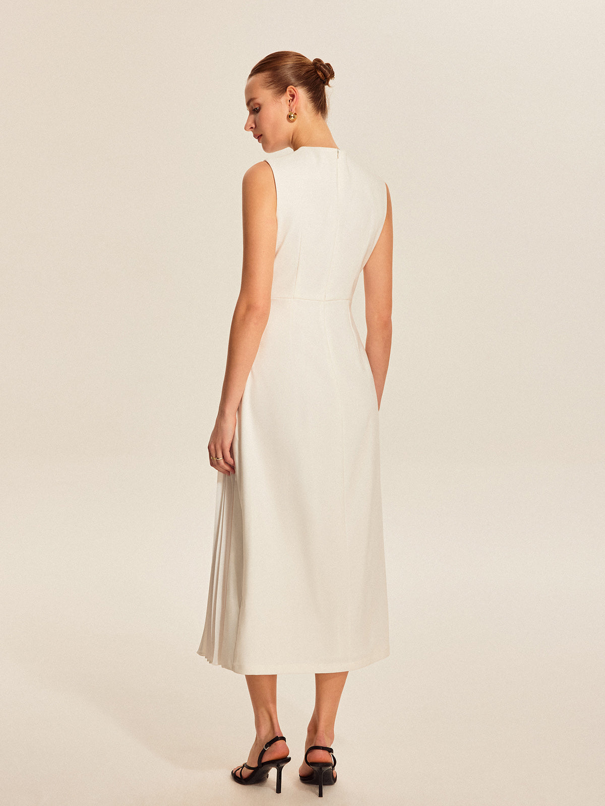 Ärmelloses Plisseekleid Lirel