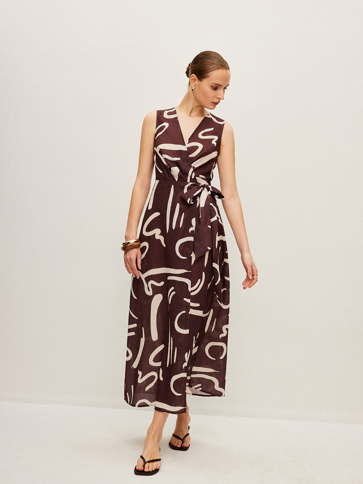 Dreamwind – Wickelkleid mit abstraktem Print und Bindegürtel