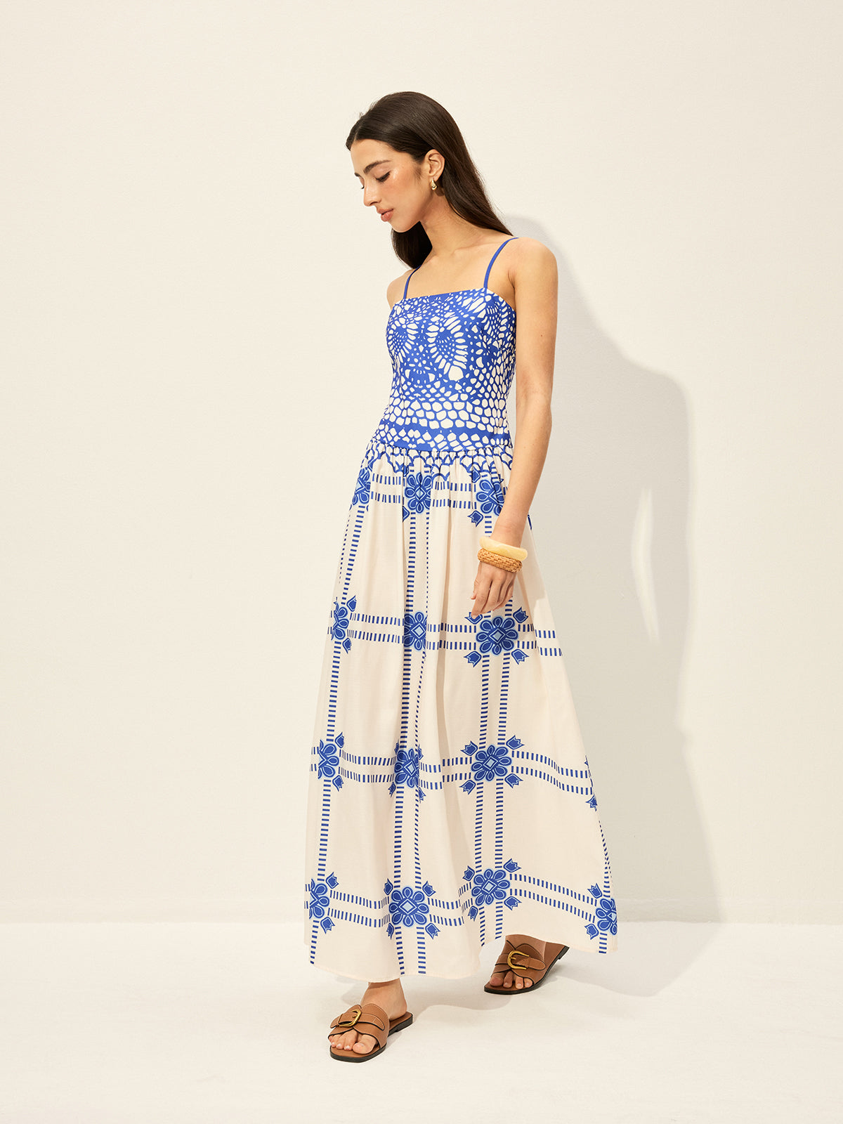 Verstellbares Kleid mit Spaghettiträgern und Reißverschluss im Iridweave-Print