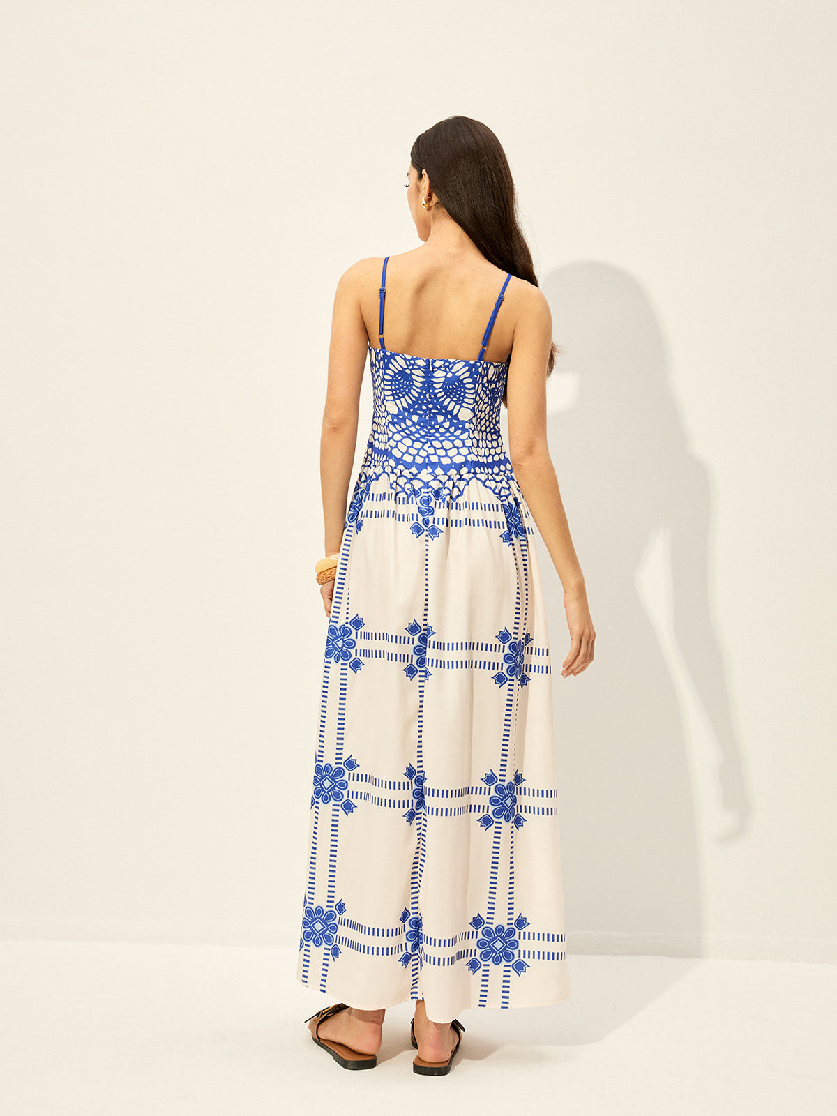 Verstellbares Kleid mit Spaghettiträgern und Reißverschluss im Iridweave-Print
