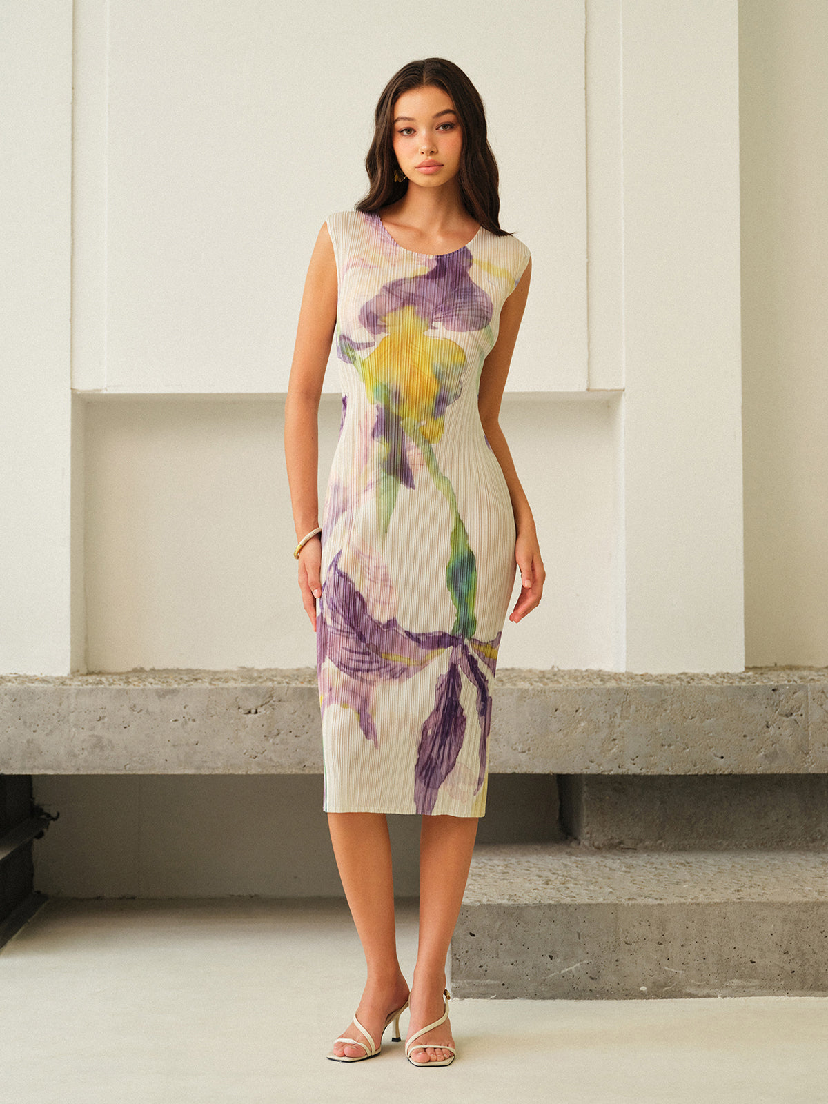 Ärmelloses Kleid mit Blumendruck „Majesty“