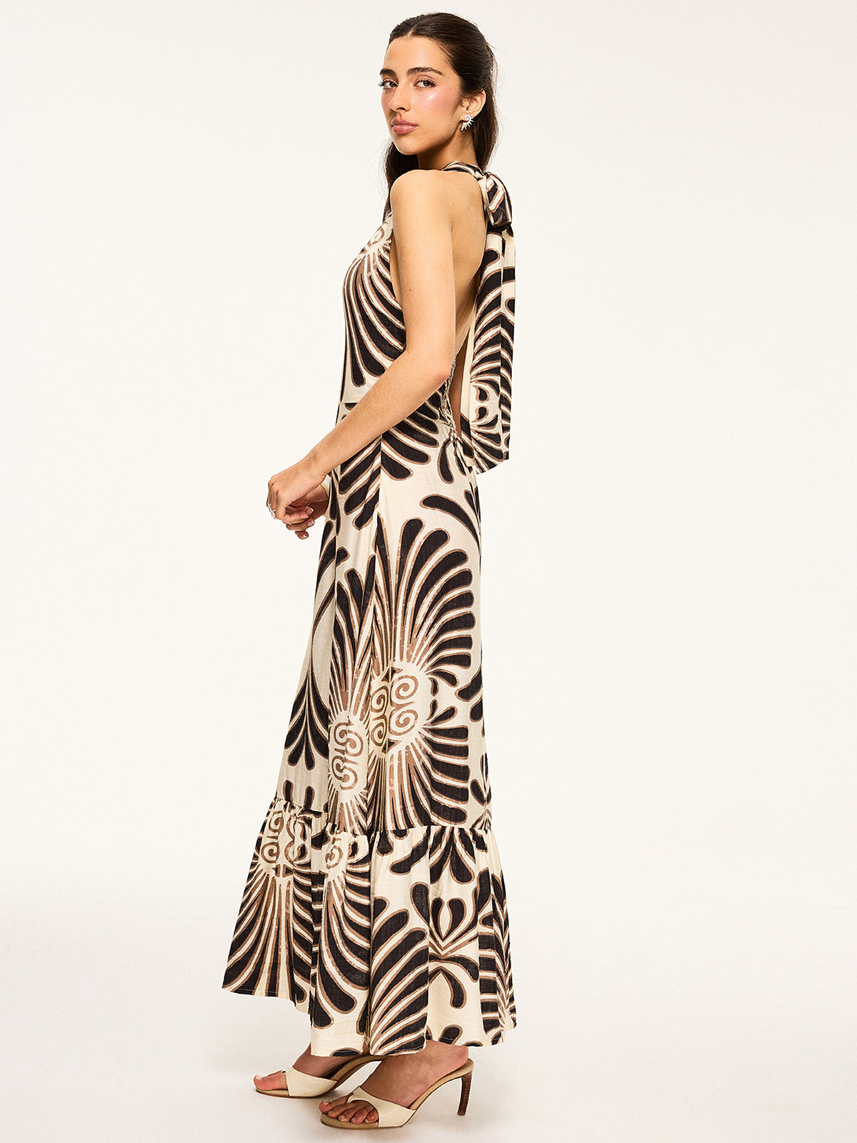 Rückenfreies Neckholder-Maxikleid mit Print von Mystweave