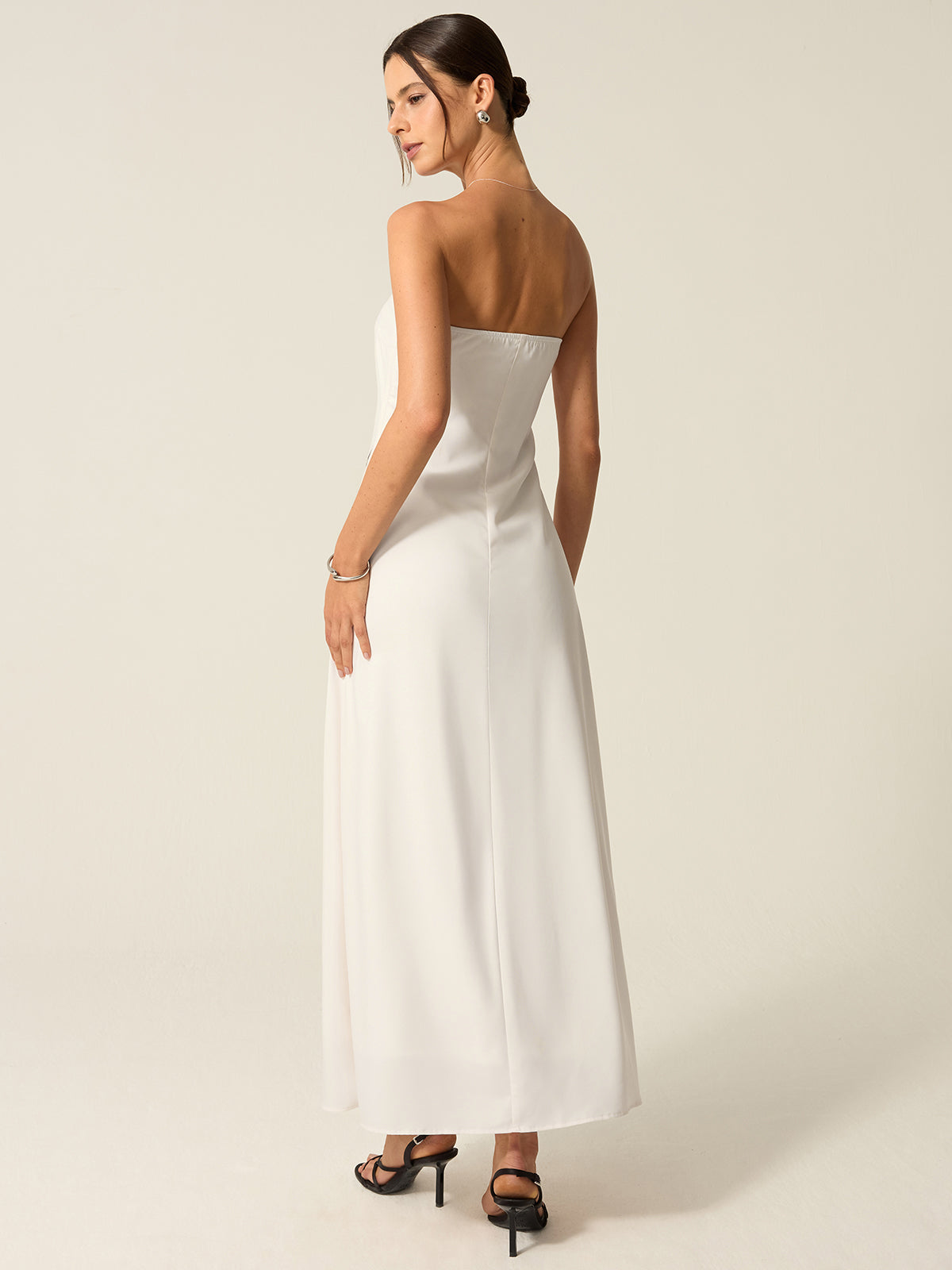 Himmlisches trägerloses Maxikleid mit Blumendruck