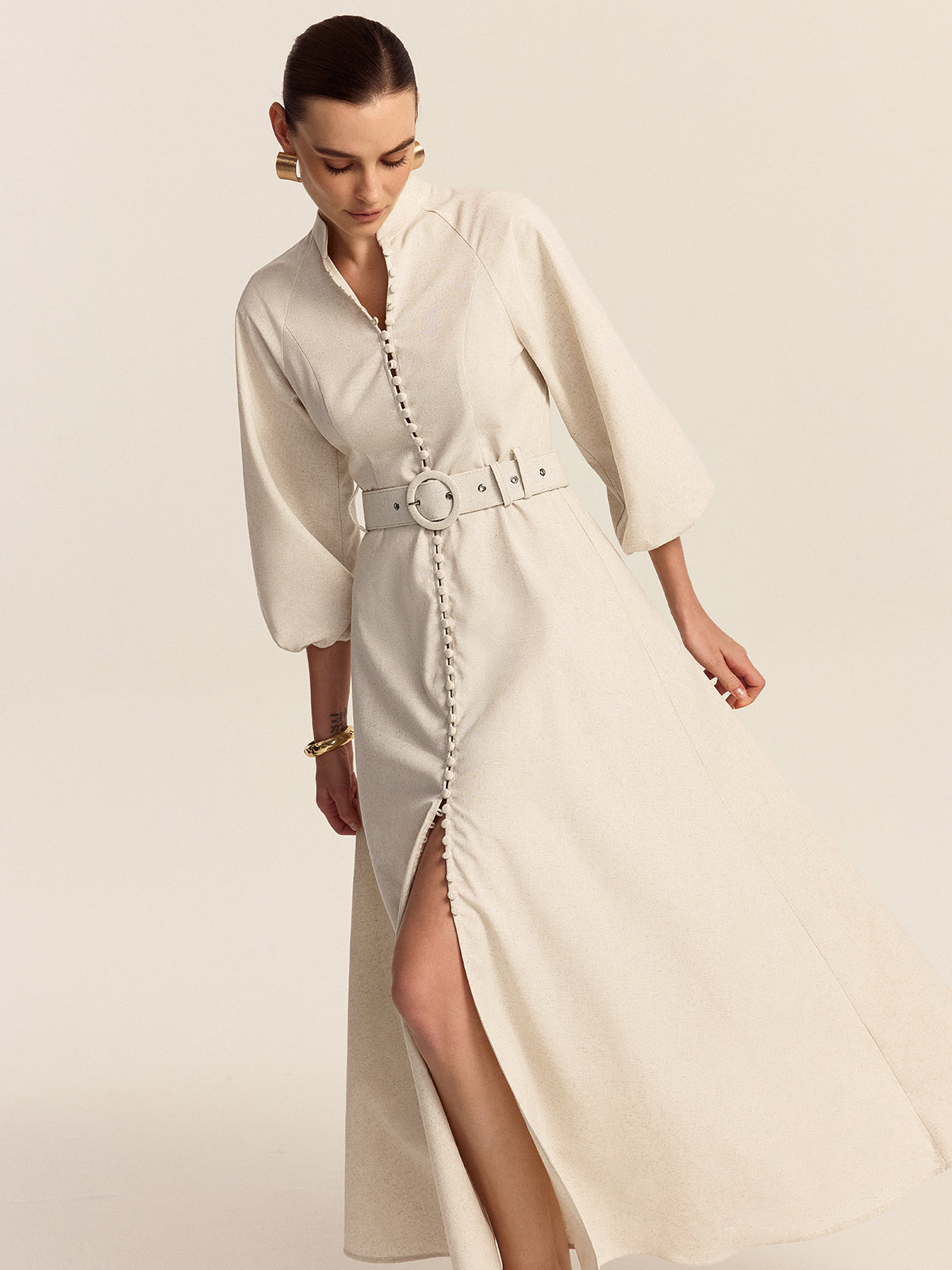 Olyne Maxikleid mit Gürtel und Knopfleiste vorne