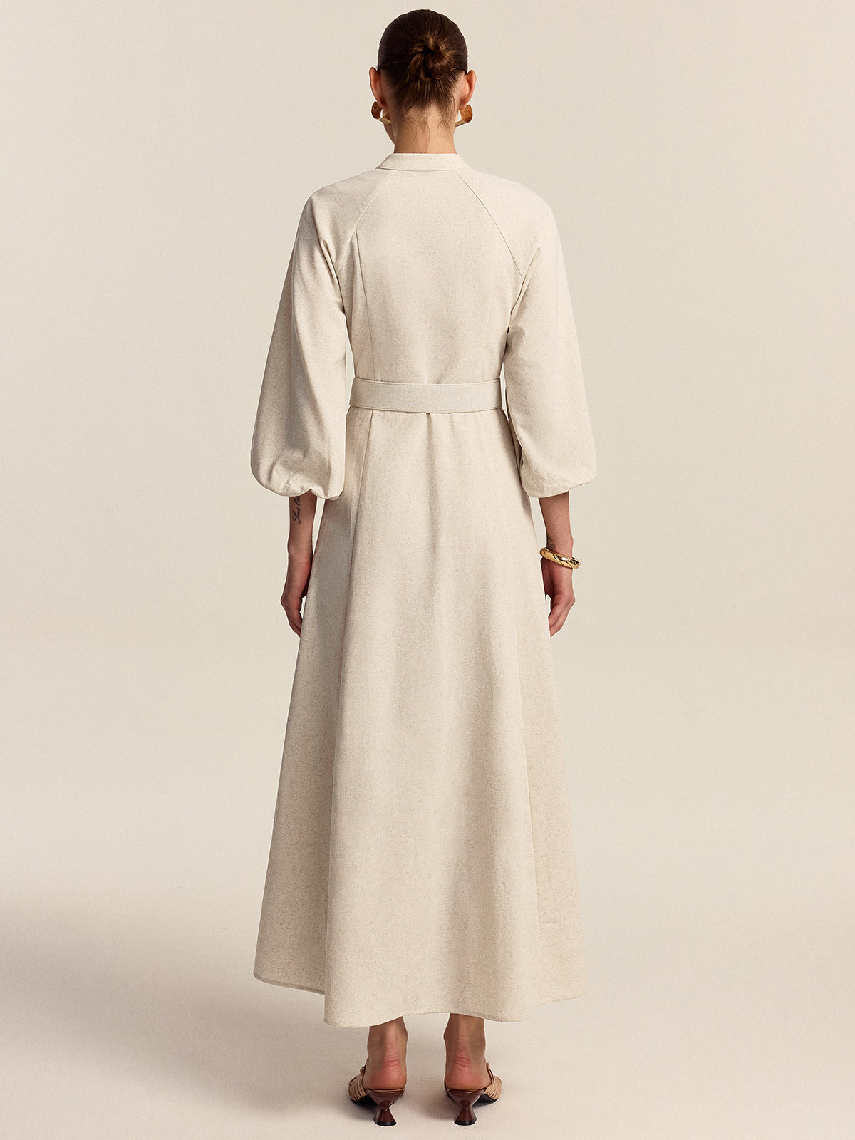 Olyne Maxikleid mit Gürtel und Knopfleiste vorne