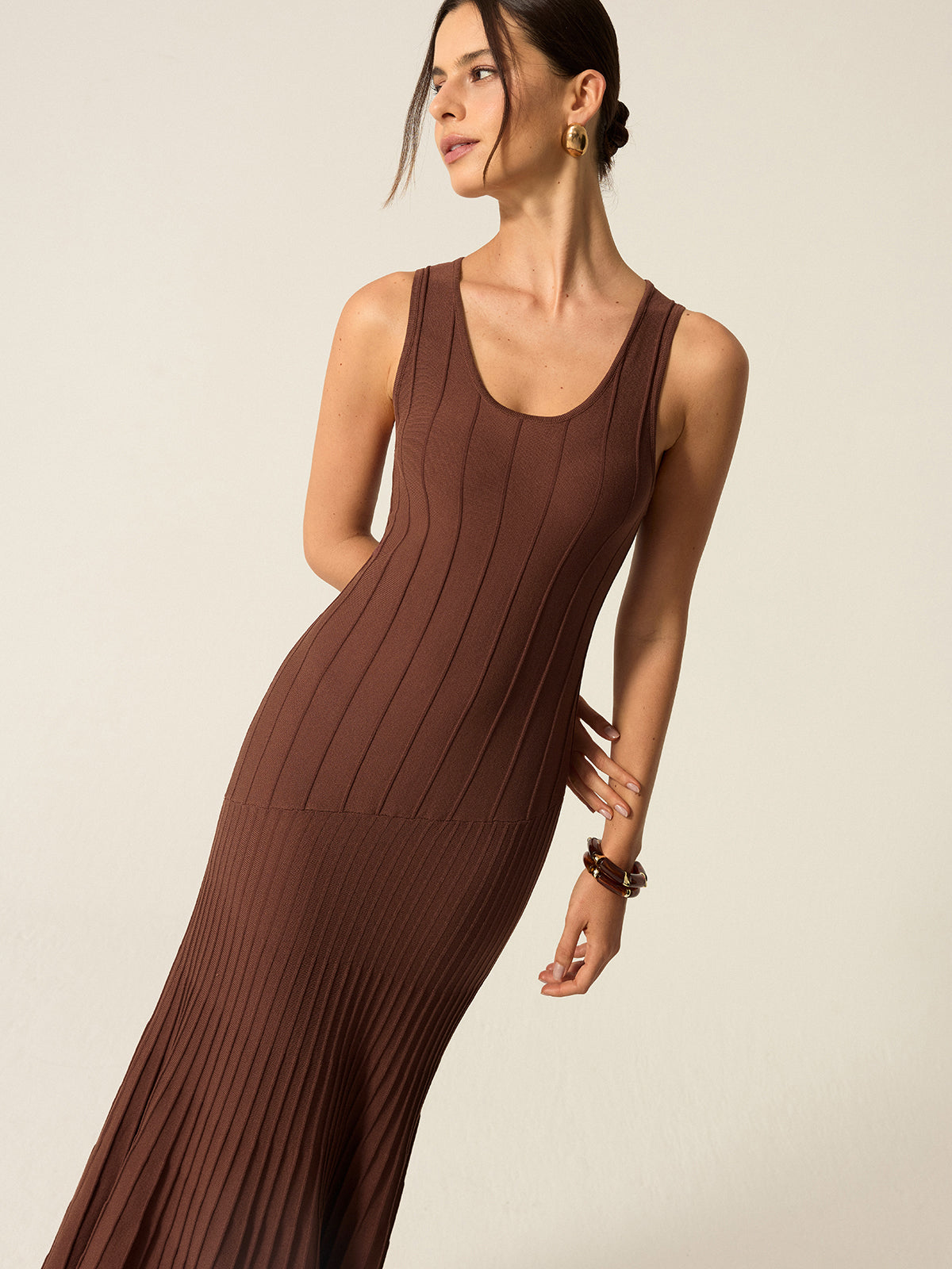 Thyvine Ribbed Knit Maxi Dress