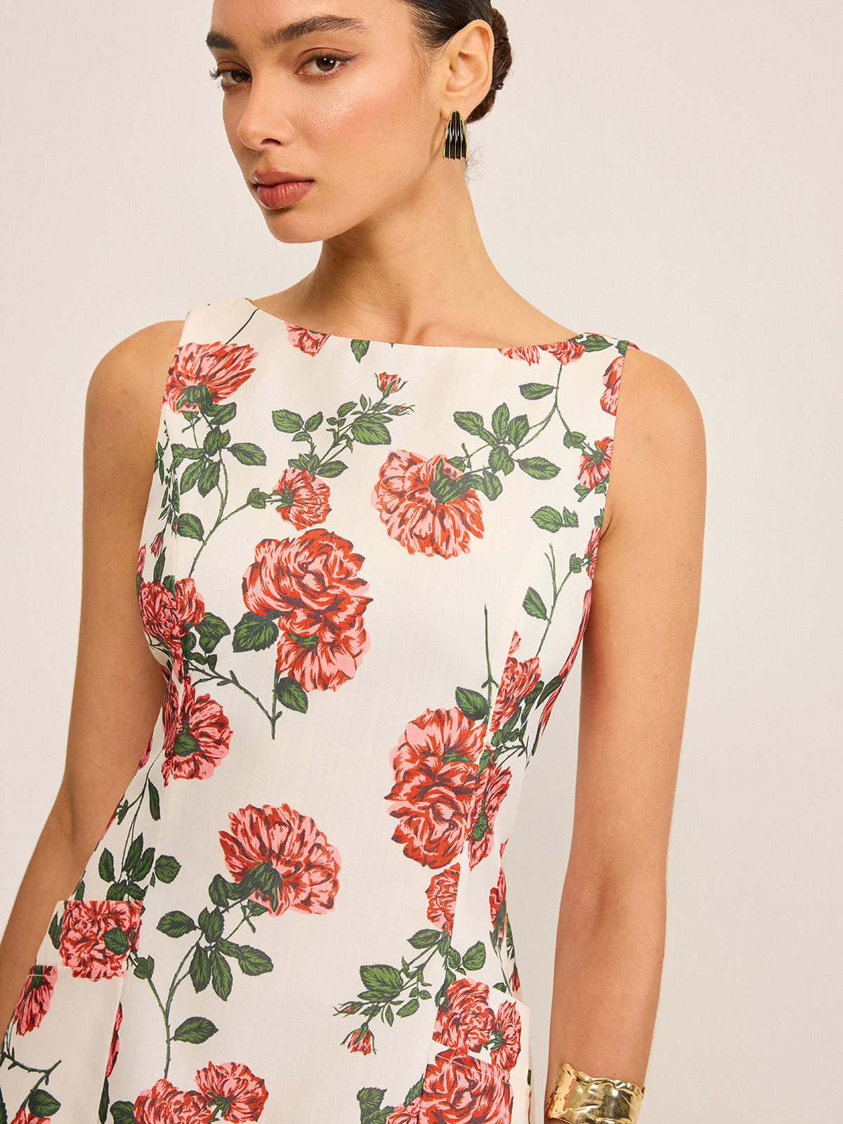 Solardust – Etuikleid mit Blumenmuster