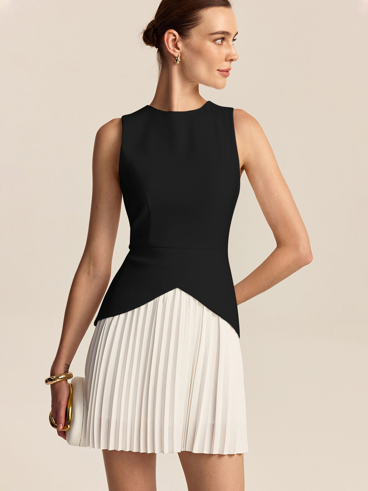 Manore – Minikleid mit plissiertem Saum