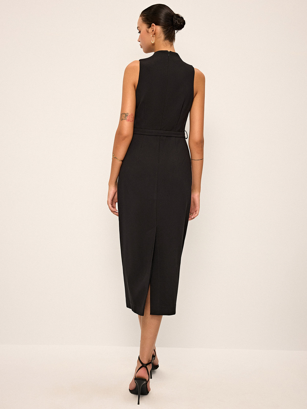Laveth Sleeveless V-Neck Belted Midi Dress