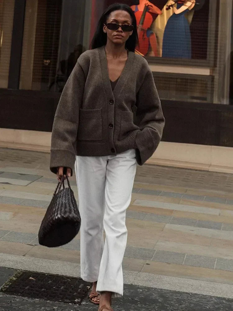 Sofia Strickcardigan mit V-Ausschnitt