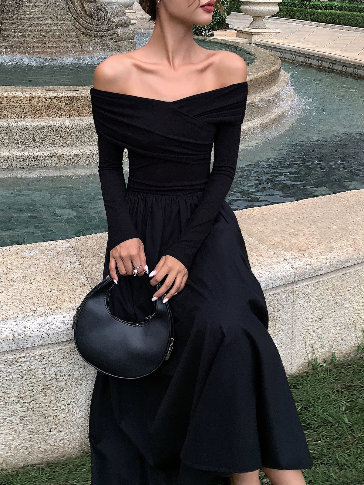 Reverlace – Schulterfreies, langes, überkreuztes Kleid 