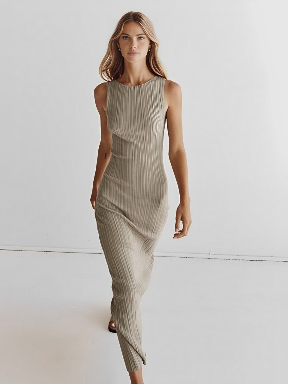 Kelveth Ribbed Sleeveless Knit Long Dress