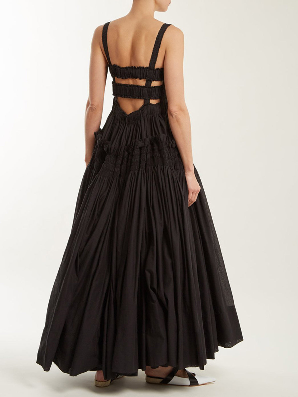 Reverian – Langes Camisole-Kleid mit Raffung und Falten 