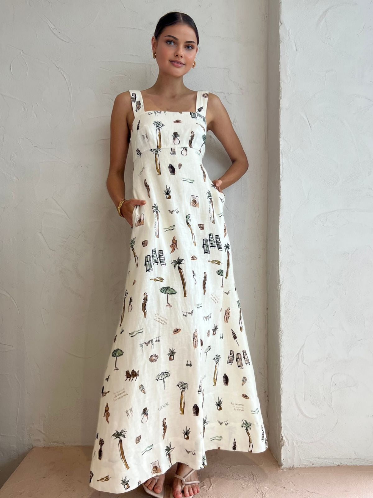 Renol – Langes Kleid mit Knotendetail und tropischem Print 