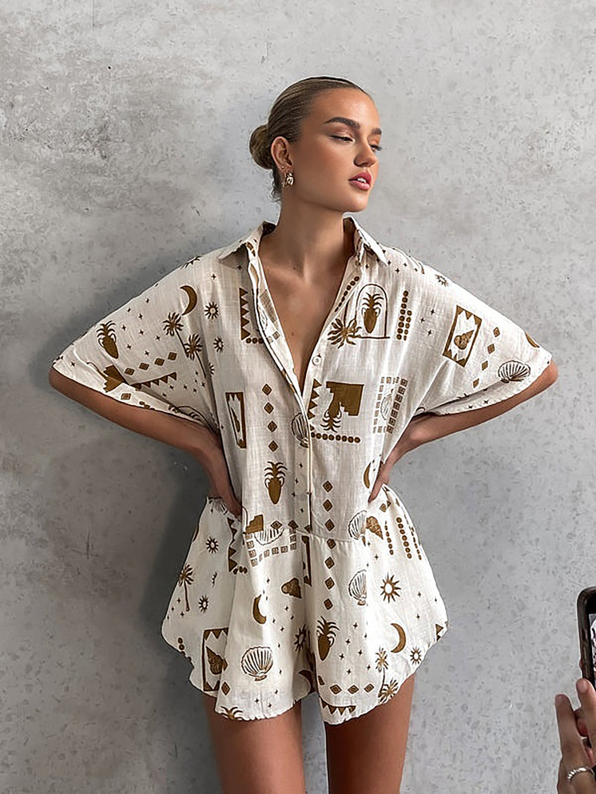 Zephiel Semi-Sheer Loosen Print Jumpsuit 