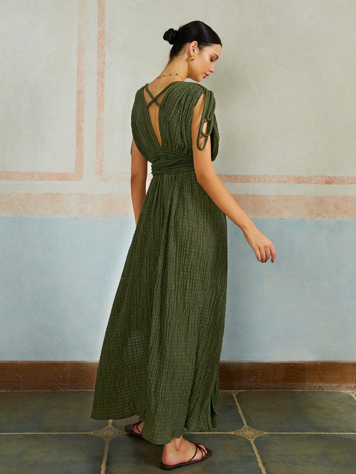 Radisilk – Lässiges, plissiertes, langes Kleid mit Gürtel 