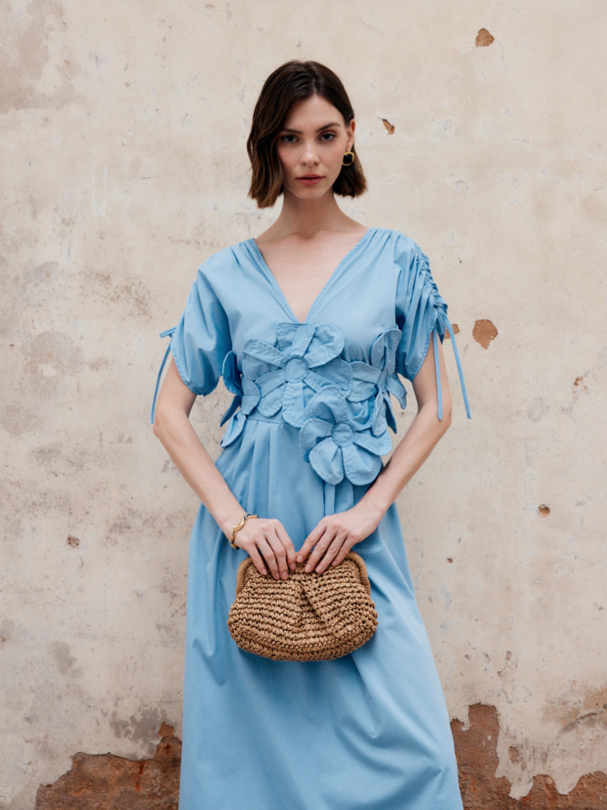 Reversilk – Langes Kleid mit Blumenmuster und Kordelzug und V-Ausschnitt 