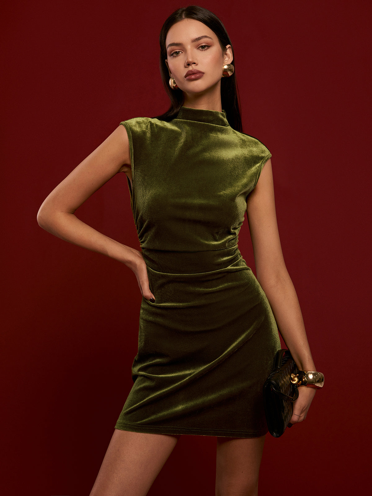 Luxbloom – Ärmelloses Samtkleid mit Stehkragen