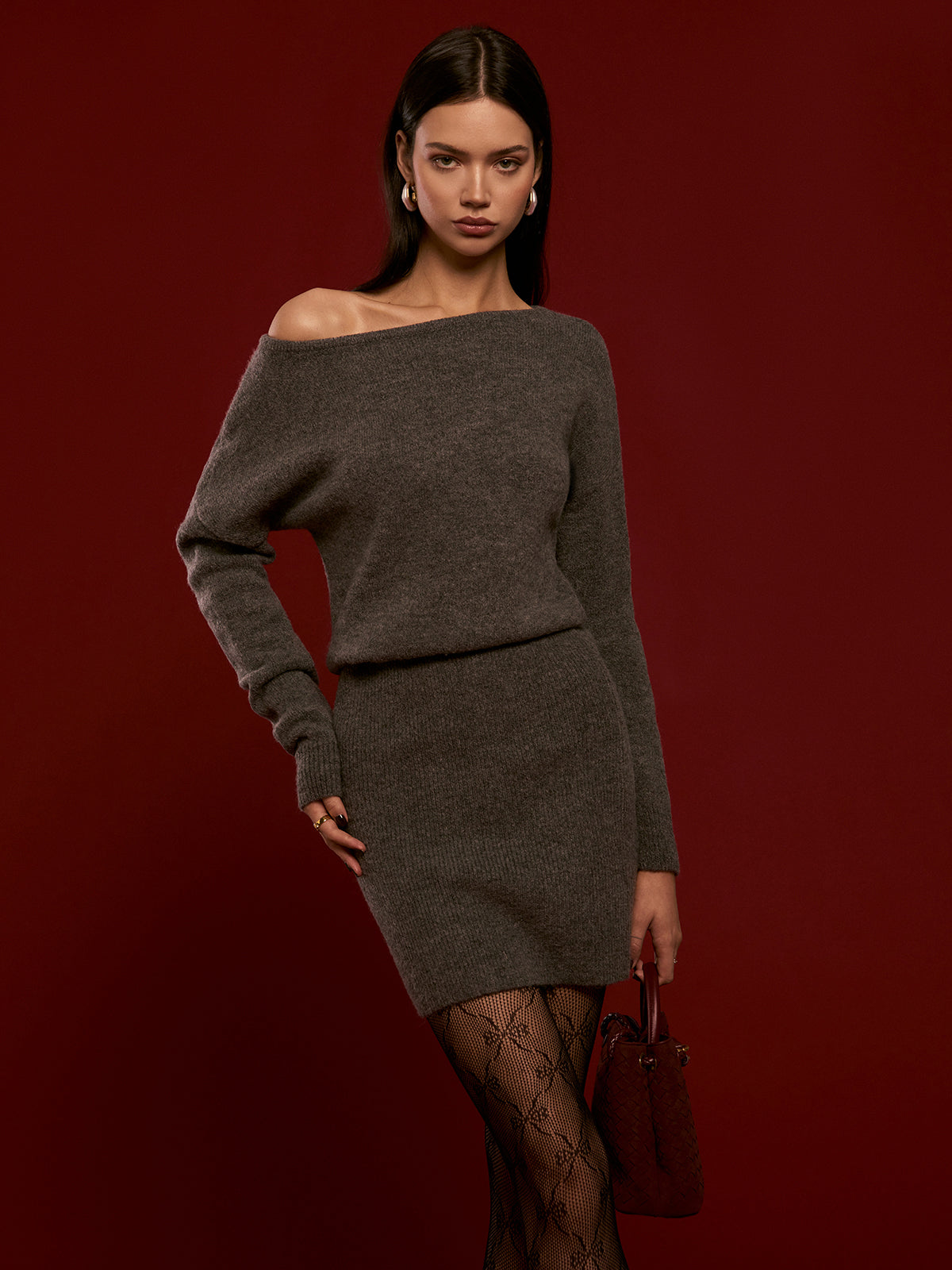 Asymmetrisches Pulloverkleid aus Wollmischung von Etherlace