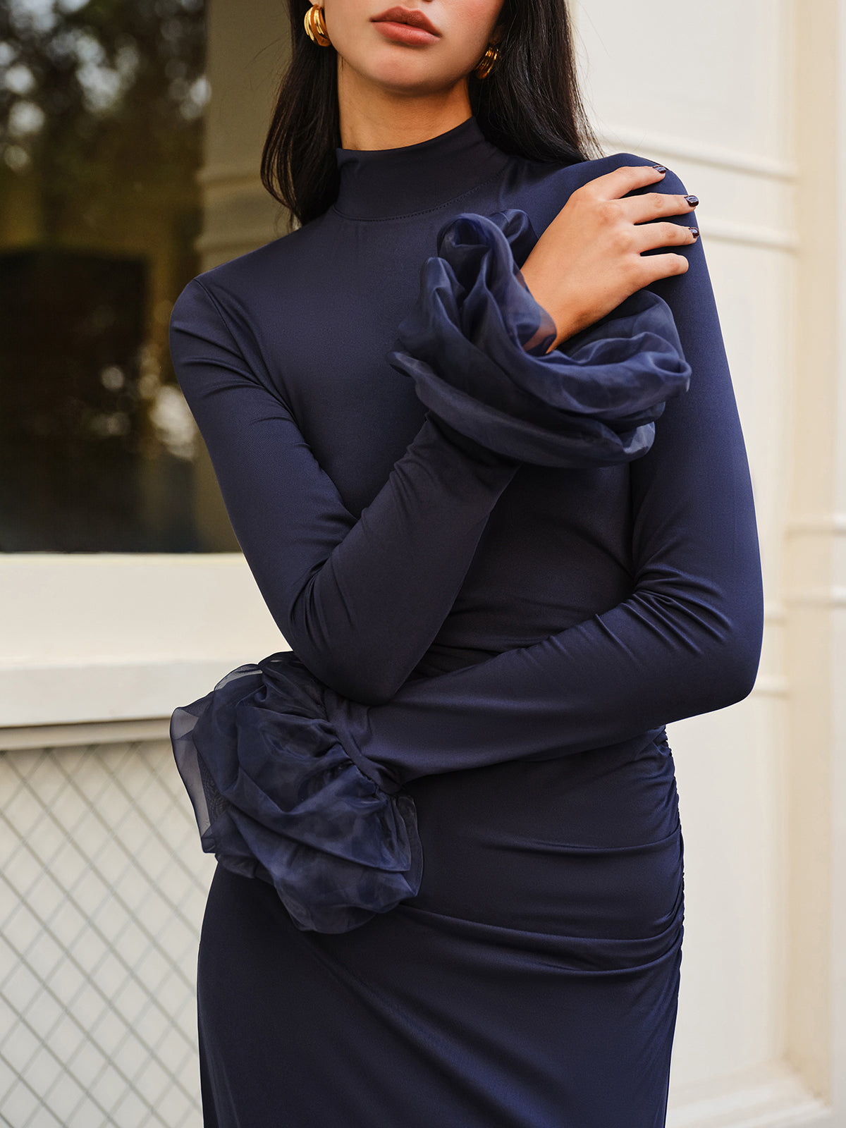 Serapbloom Elegantes langes Jerseykleid mit Rüschen und Schlitz