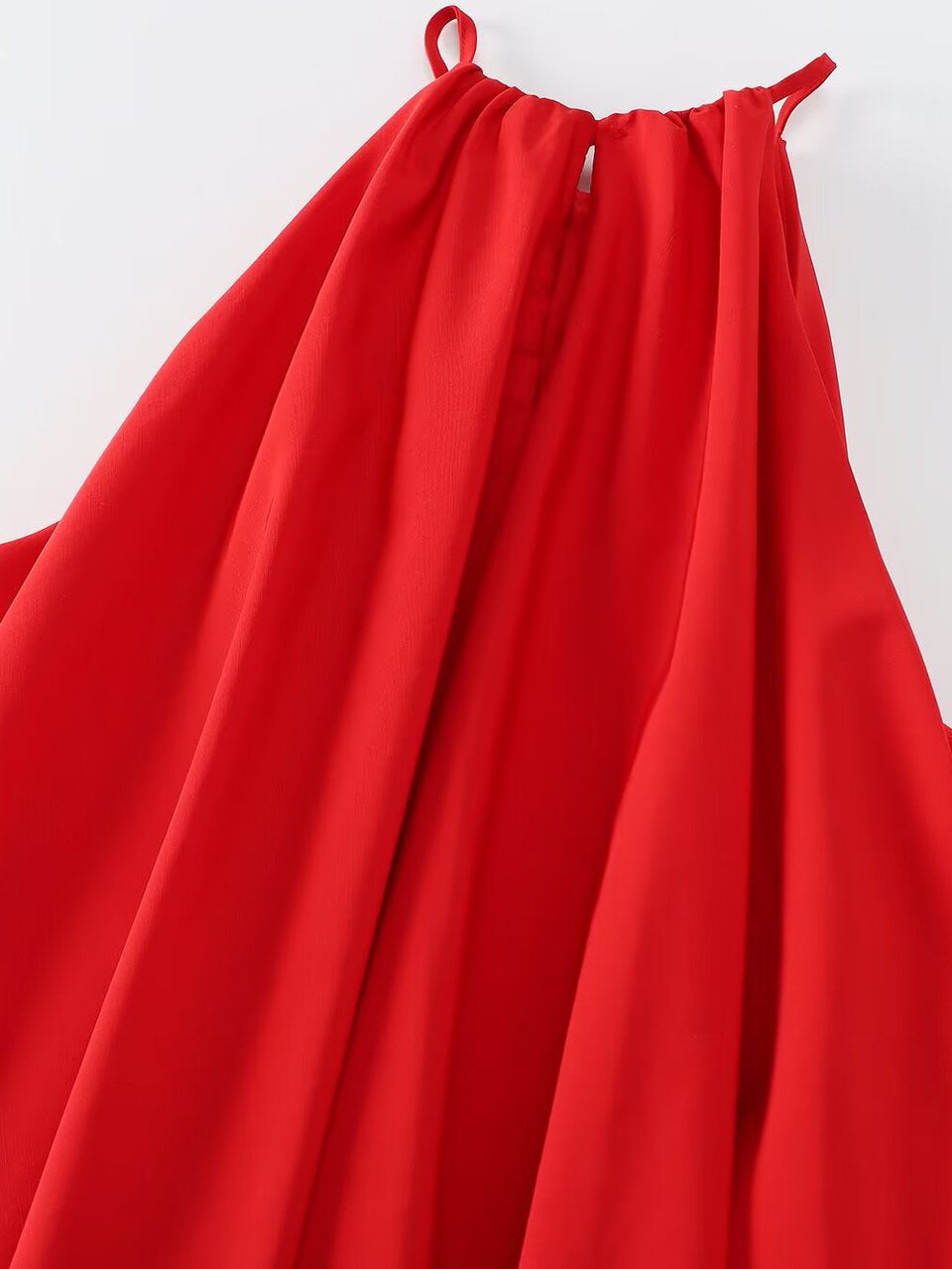 Solarweave Plissiertes Neckholderkleid 