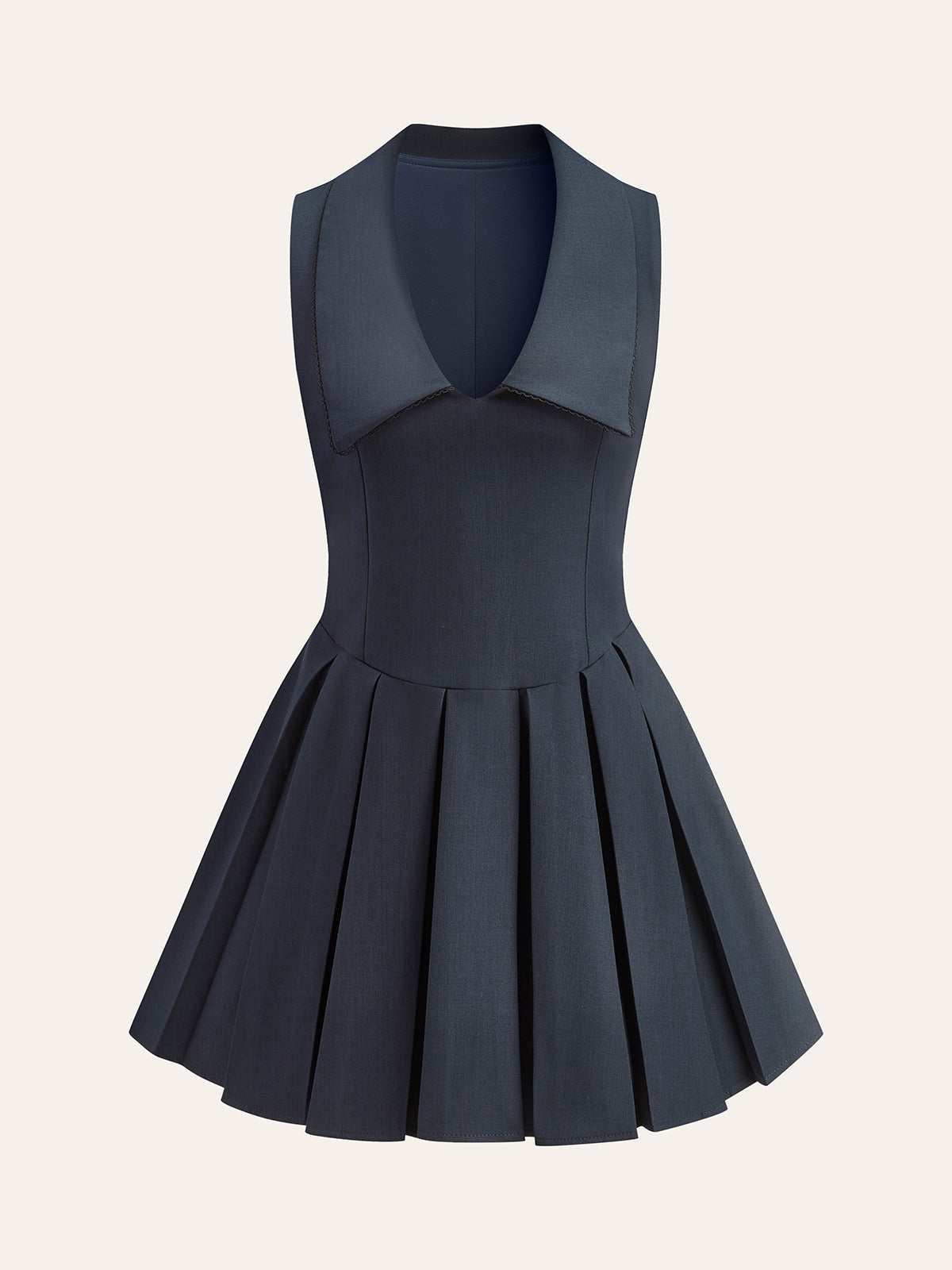 Lumispun Plissiertes Kleid mit weitem Kragendetail 