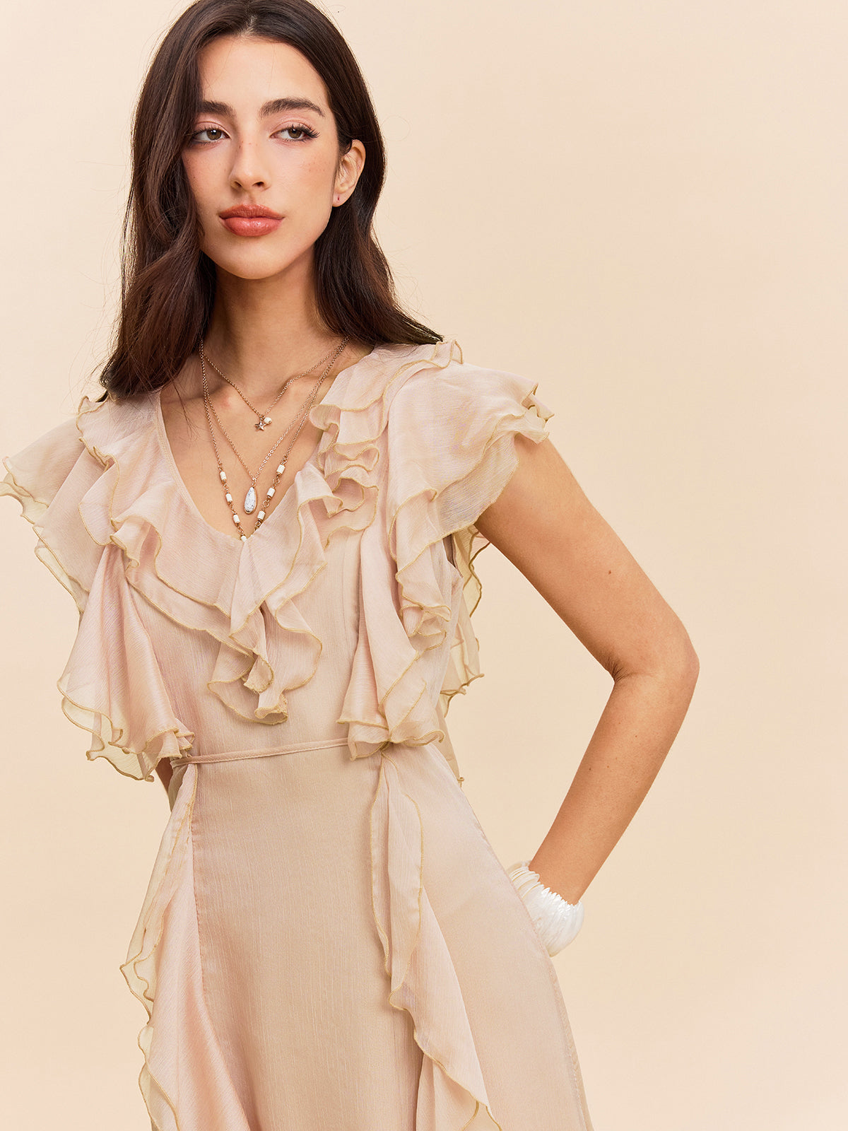 Halbtransparentes Reverweave-Kleid mit Rüschendetail 
