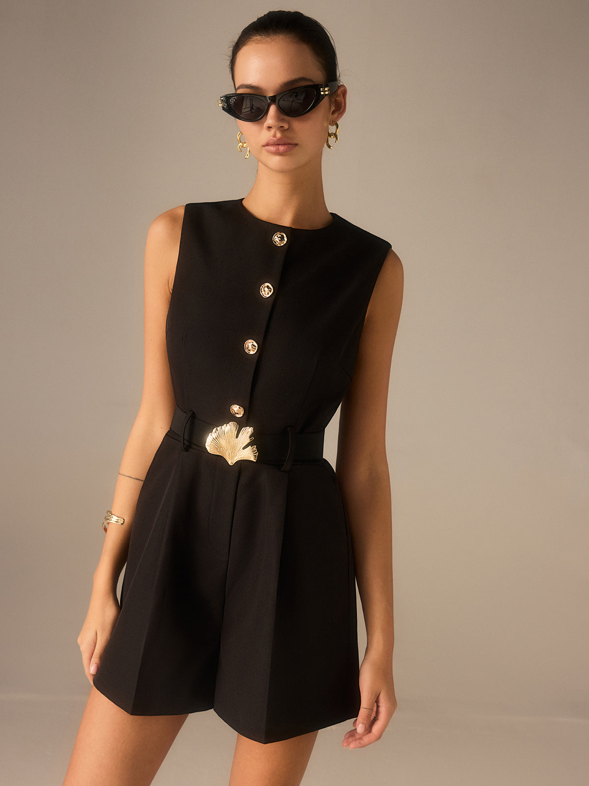 Iselvine Jumpsuit med metallknappar och skärp 
