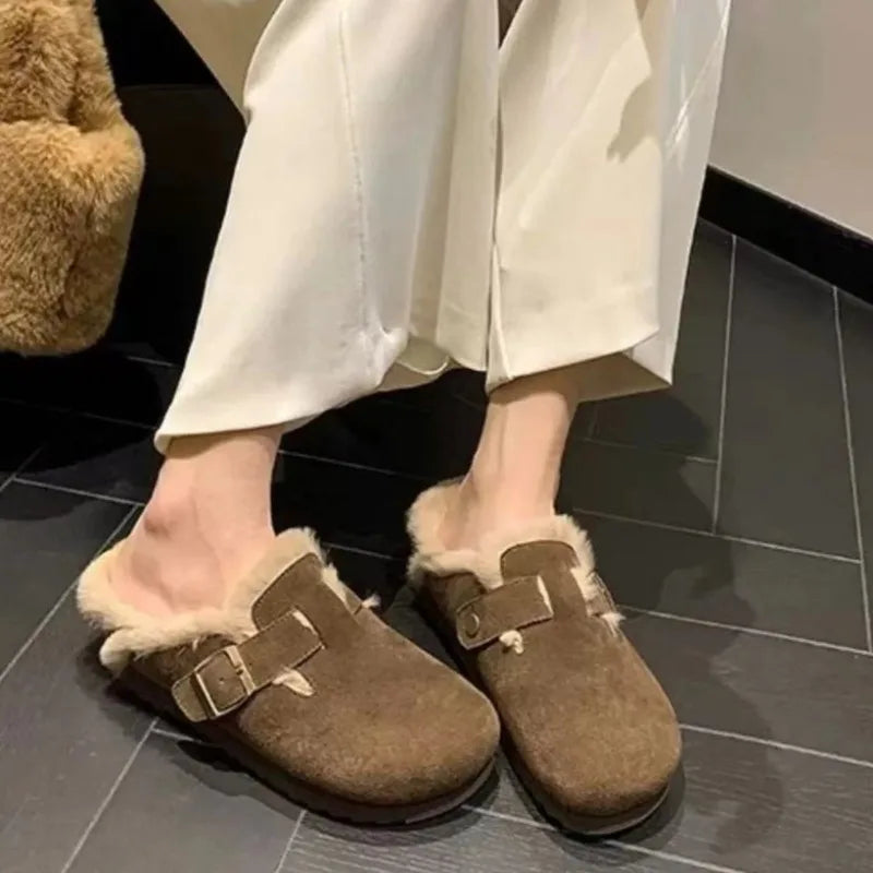 Lila Buckle Detail Flat Slippers