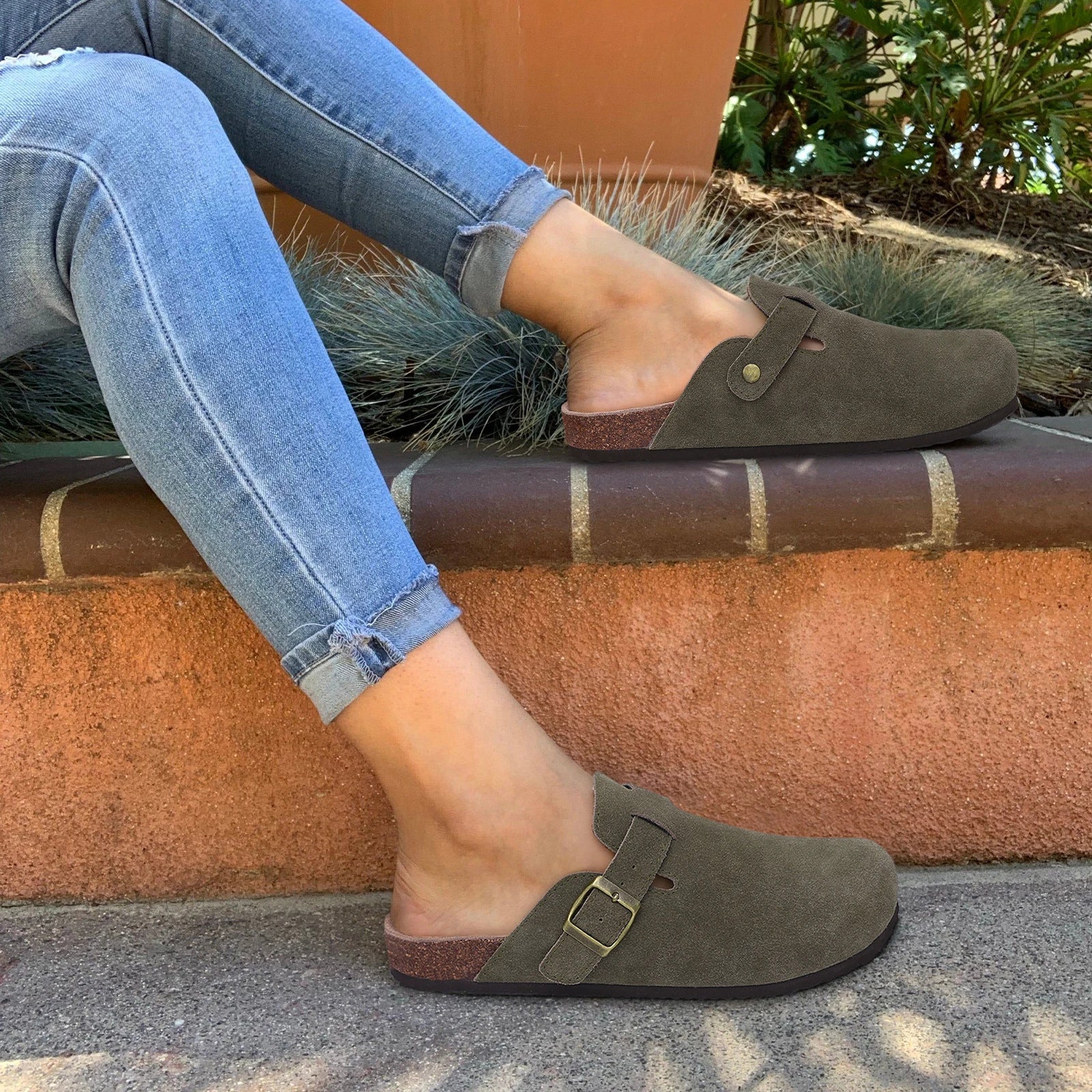 Sienna Wildleder-Pantoletten mit Kork-Innensohle